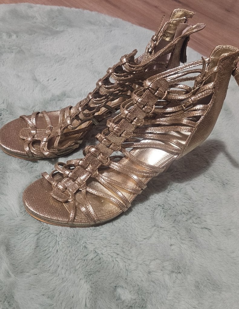 Gouden sandalen met hak maat 41, Onbekend@voorbeeld.com, Guess, Onbekend, Nieuw