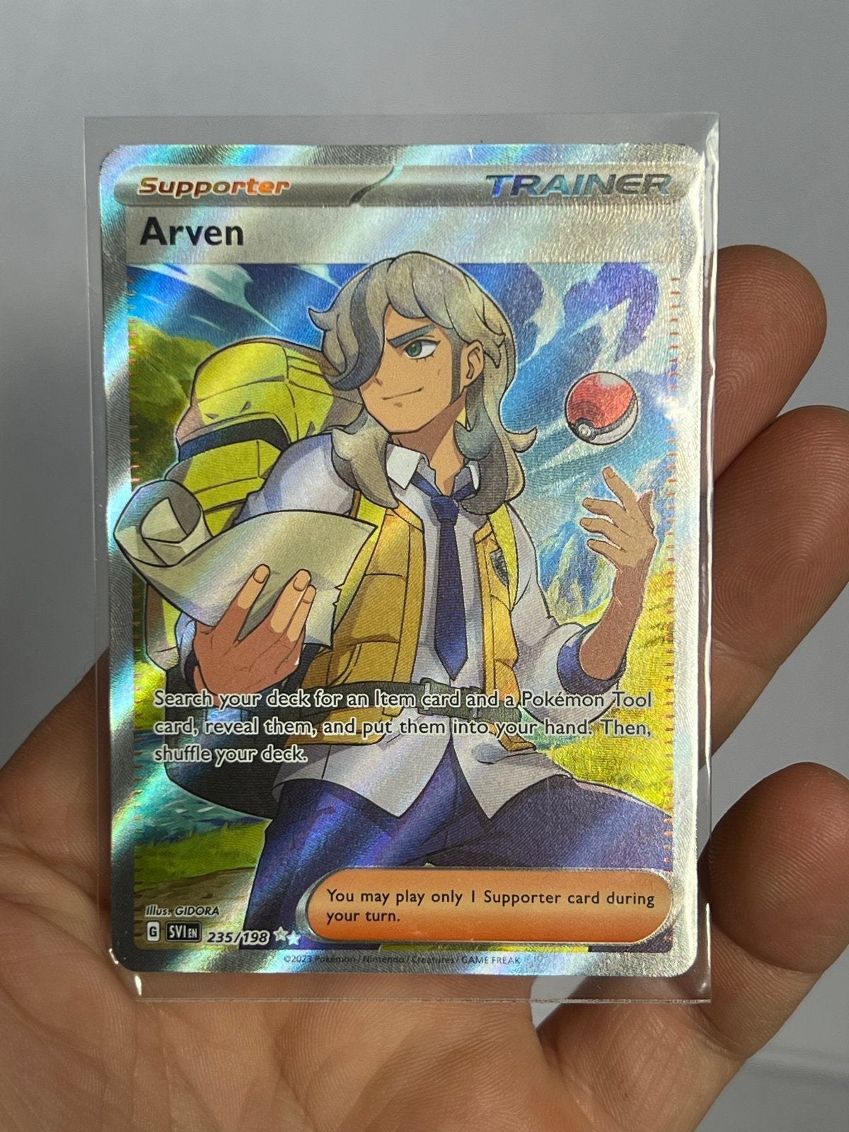 Pokémon TCG Arven Full Art Trainer Kaart (SV:I 235/198), Ophalen of Verzenden, Zo goed als nieuw, Losse kaart, Foil