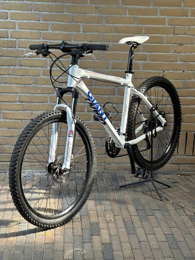 Giant Terrago - Schijfremmen - Shimano SLX, Fietsen en Brommers, Ophalen of Verzenden, Gebruikt, 26 inch of meer