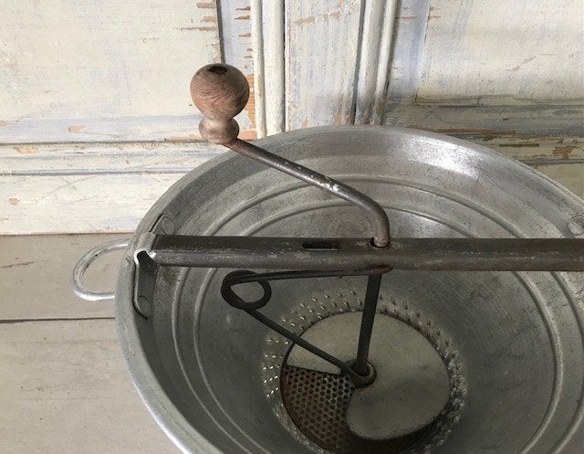 Sapastout grote Franse vintage roerzeef, Huis en Inrichting, Overige typen, Ophalen of Verzenden, Gebruikt, Metaal