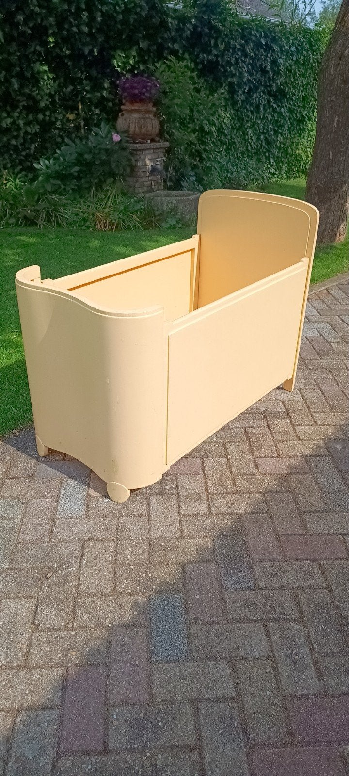 Vintage ledikantje - hout. Uit 1950, Kinderen en Baby's, Ophalen, Gebruikt, Ledikant