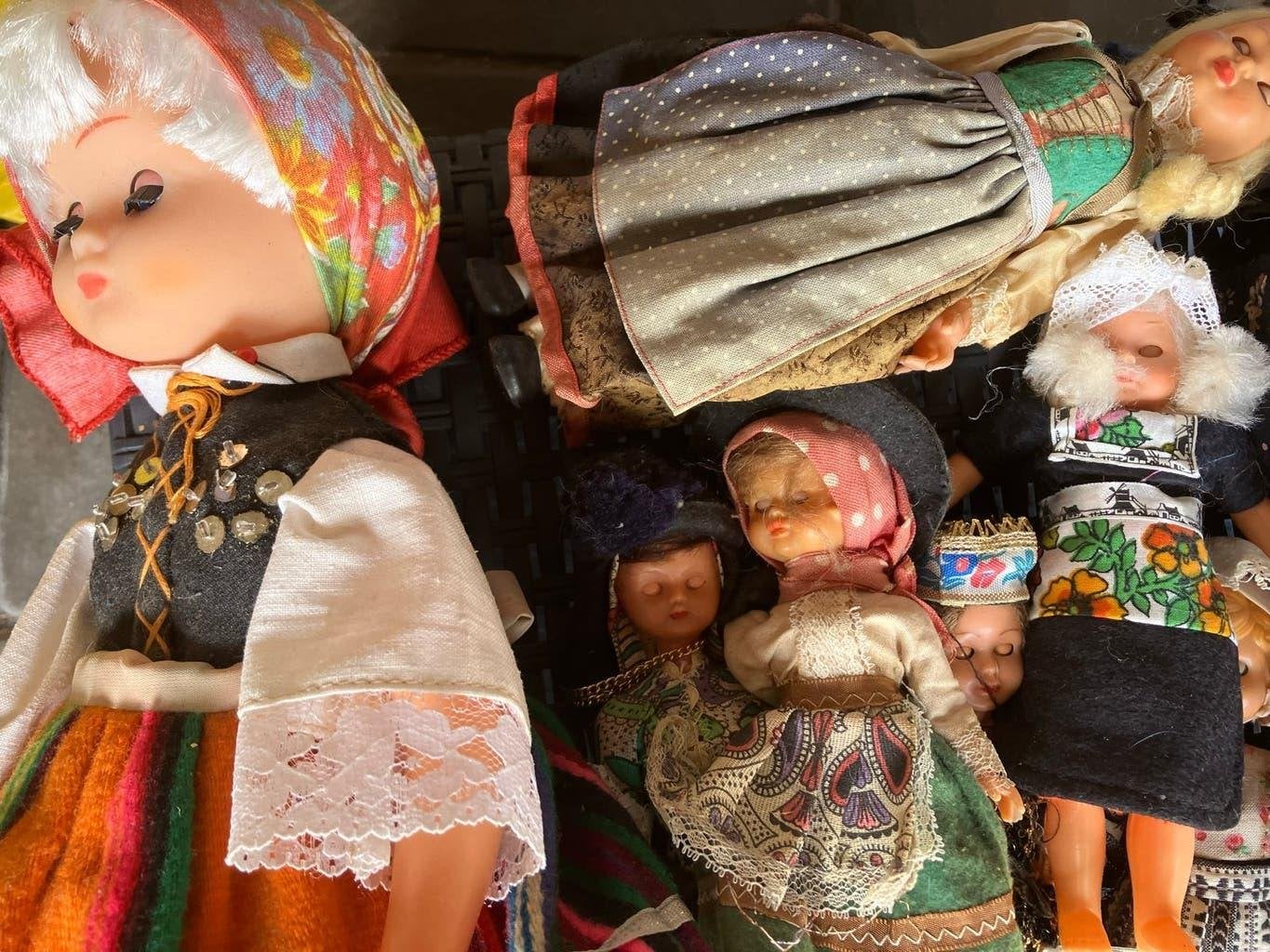Verzameling van 20+ Vintage Poppen in Klederdracht, Verzamelen, Ophalen of Verzenden, Gebruikt, Pop