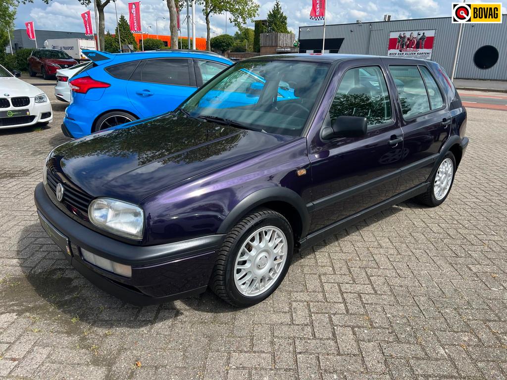 Volkswagen Golf 1.8 GT, Voorwielaandrijving, Stof, Gebruikt, Zwart