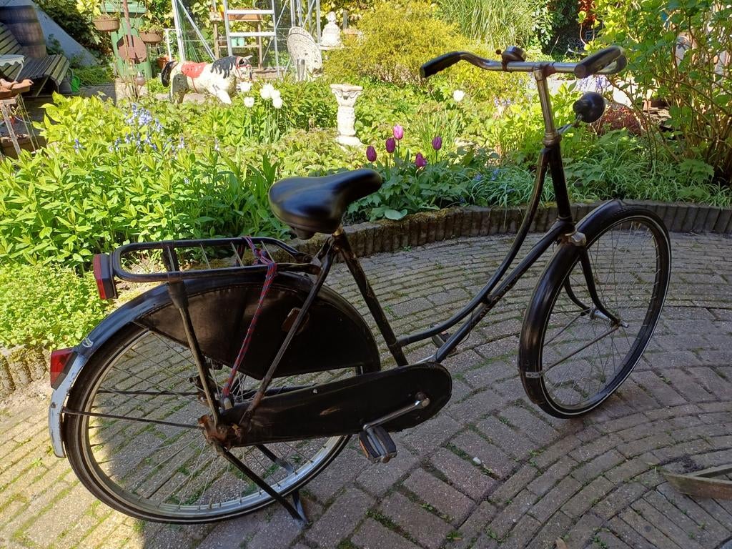 Busfiets / Kroegfiets / ouwe oma fiets Batavus, Fietsen en Brommers, Ophalen, Terugtraprem, Onbekend, Batavus