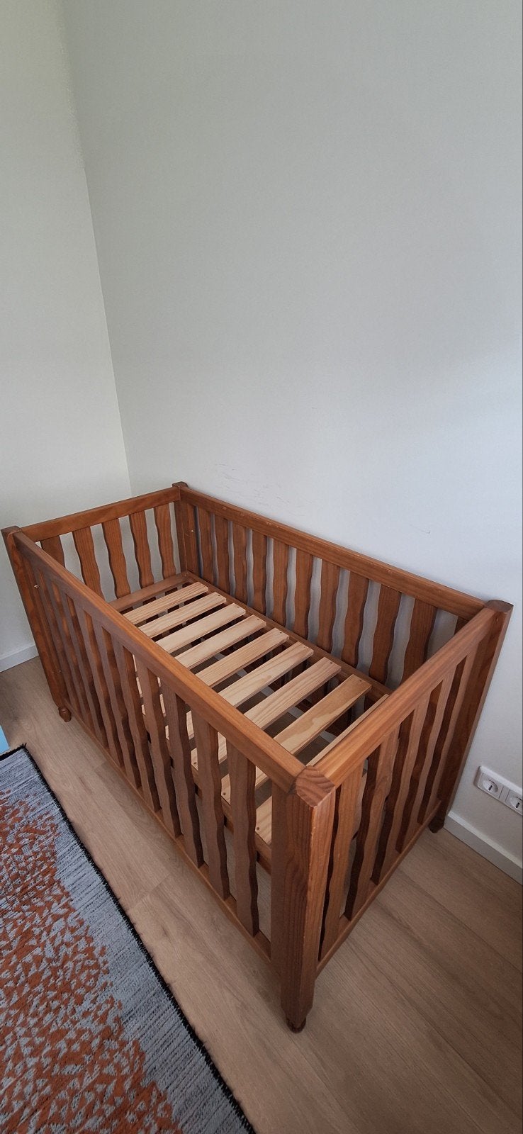 Houten ledikant 60x120 cm met lattenbodem, Ophalen, Gebruikt, 70 tot 85 cm, 140 tot 160 cm