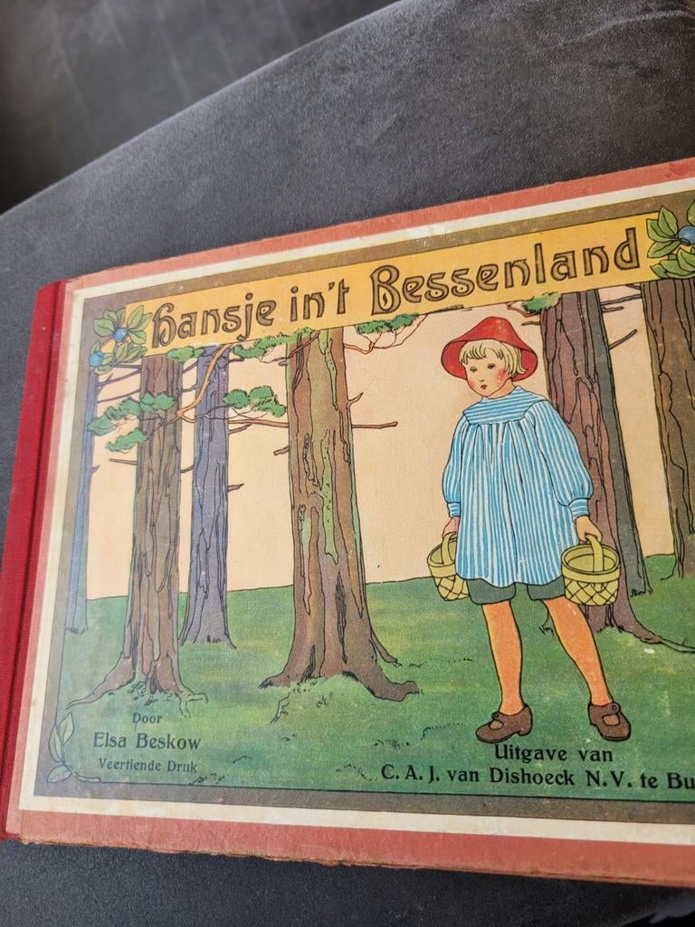 Oud kinderboekje: Hansje in 't Bessenland - Elsa Beskow, Ophalen of Verzenden, Gelezen, Elsa Beskow, Fictie algemeen