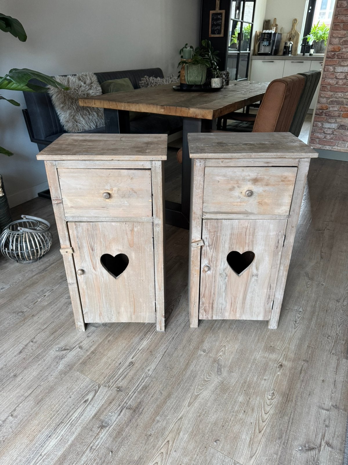 Twee leuke nachtkastjes, Ophalen, Gebruikt, Minder dan 45 cm