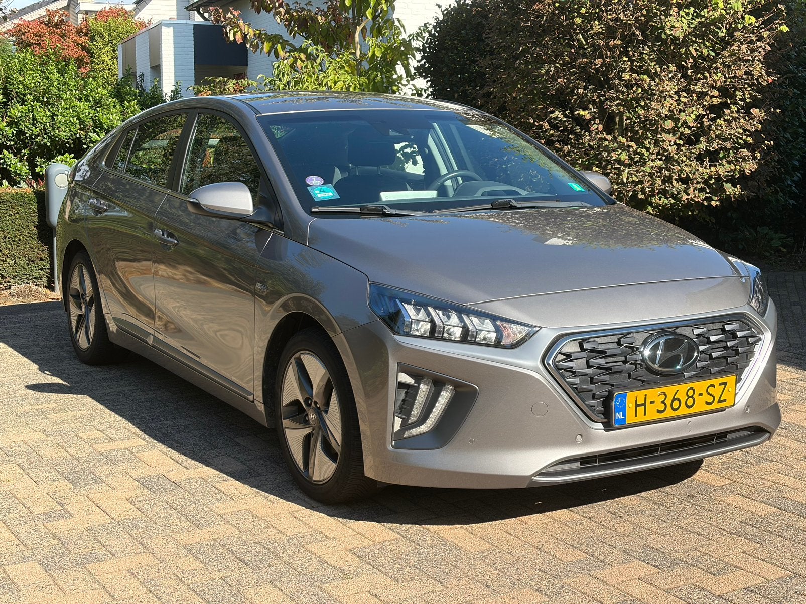 Hyundai IONIQ 1.6 GDi Comfort+ | 2e eigenaar | Origineel NL, Auto's, Stof, Origineel Nederlands, Parkeercamera, IONIQ