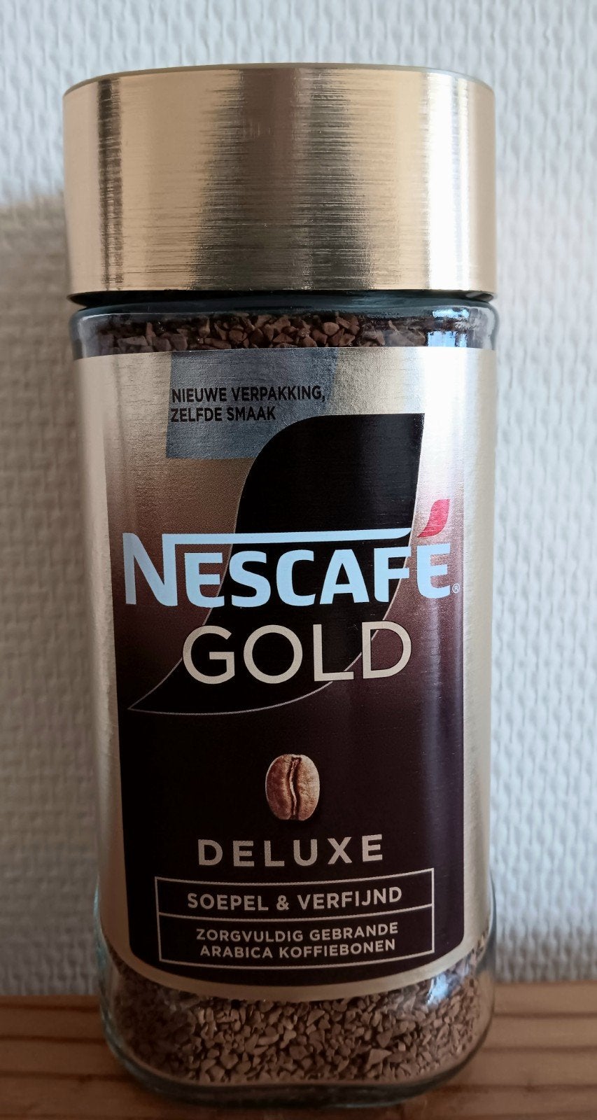 Nescafe Gold Deluxe. 200gr, Ophalen of Verzenden