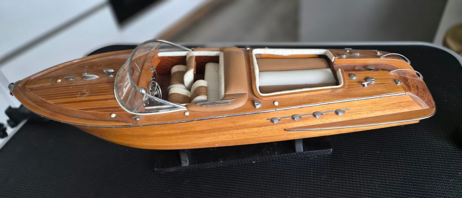 Handgemaakt schaalmodel modelboot riva, Hobby en Vrije tijd, Modelbouw | Boten en Schepen, Ophalen of Verzenden, Gebruikt