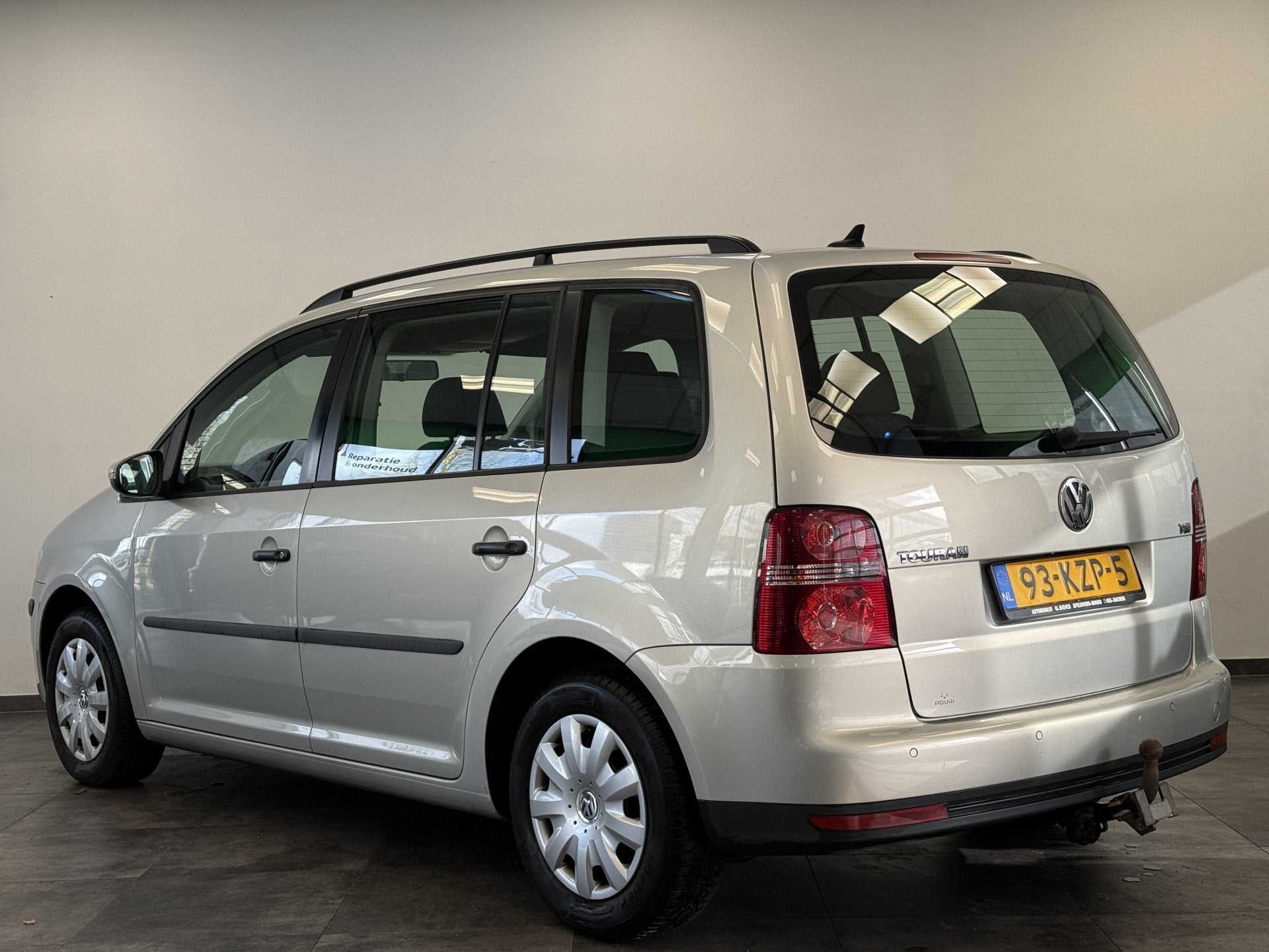 Volkswagen Touran 1.4 TSI Trendline Navigatie PDC (bj 2010), Voorwielaandrijving, Euro 5, Stof, Gebruikt