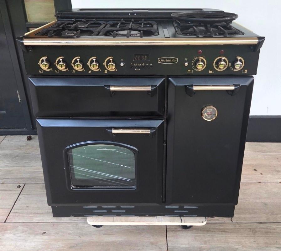 Rangemaster Classic 90 Fornuis - Zwart met Goud, Witgoed en Apparatuur, Fornuizen, Ophalen, Gebruikt, 60 cm of meer, Gas