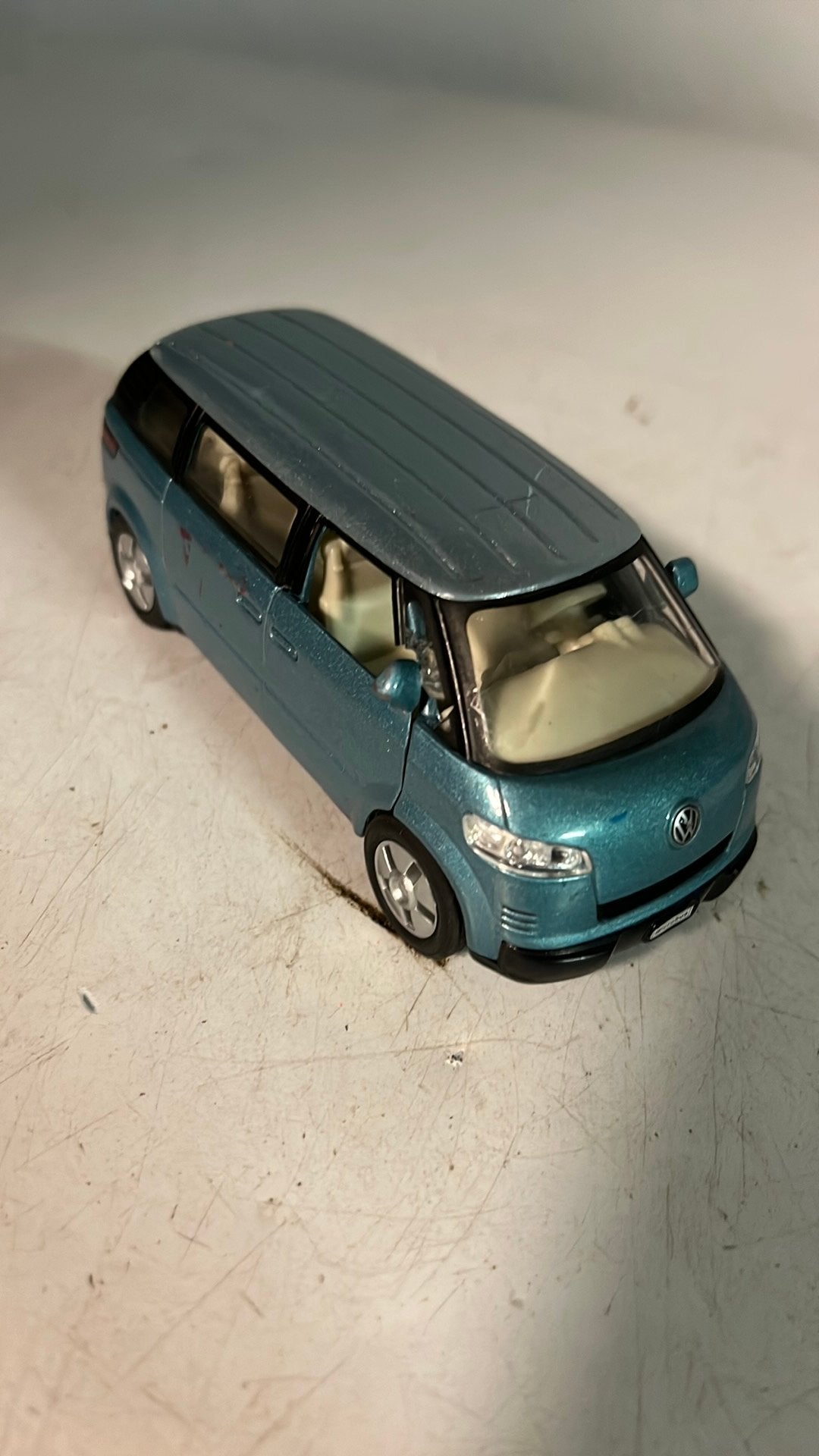 Volkswagen Microbus 2001 ID bus, Ophalen of Verzenden, Zo goed als nieuw, Auto