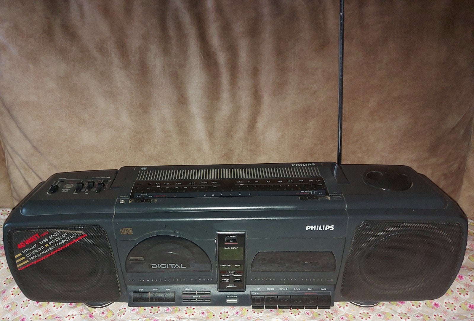 Philips 1985 draagbare radio, Audio, Tv en Foto, Radio's, Ophalen of Verzenden, Gebruikt, Radio, Met cd-speler