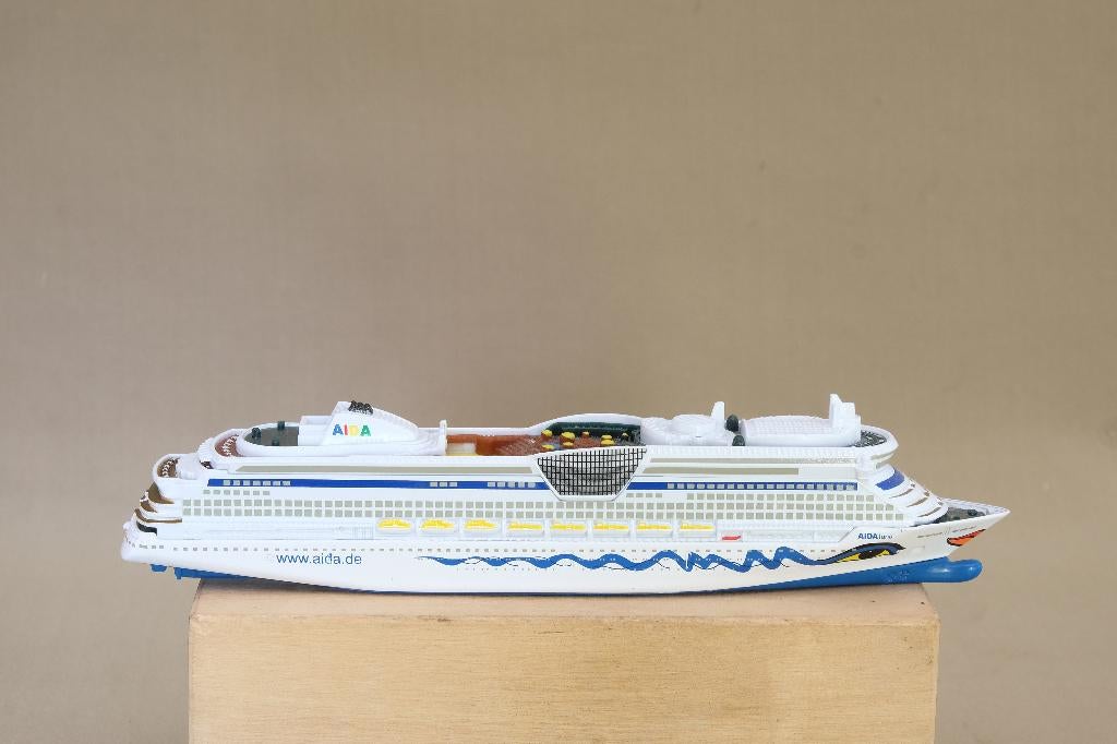 siku schip Aida Luna, Ophalen of Verzenden, Zo goed als nieuw, 1:200 of kleiner, Overige merken