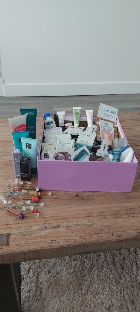 Grote partij beauty proefjes, Ophalen of Verzenden, Nieuw