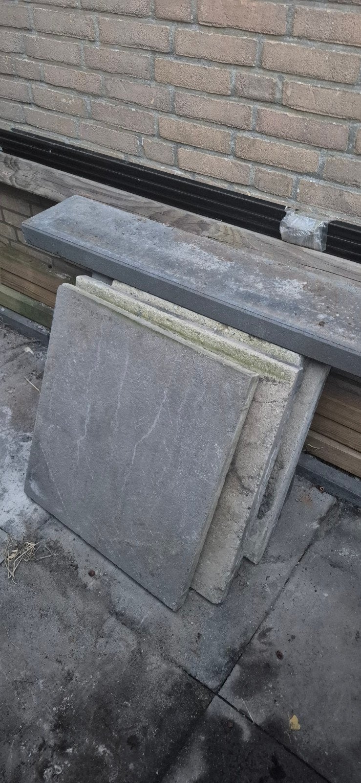 Tegels 60x60x4 cm - ongeveer 9 stuks gratis af te halen, Ophalen of Verzenden