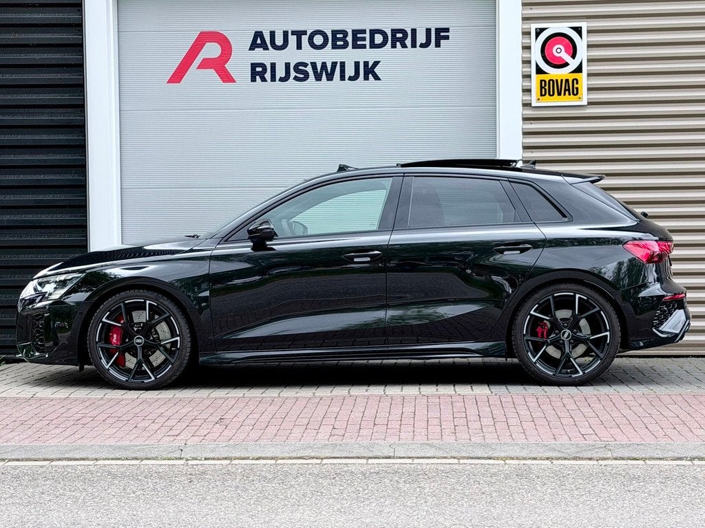 Audi RS 3 Sportback 2.5 TFSI RS 3 quattro Pano/B&O/Matrix, Automaat, Gebruikt, Euro 6, RS3