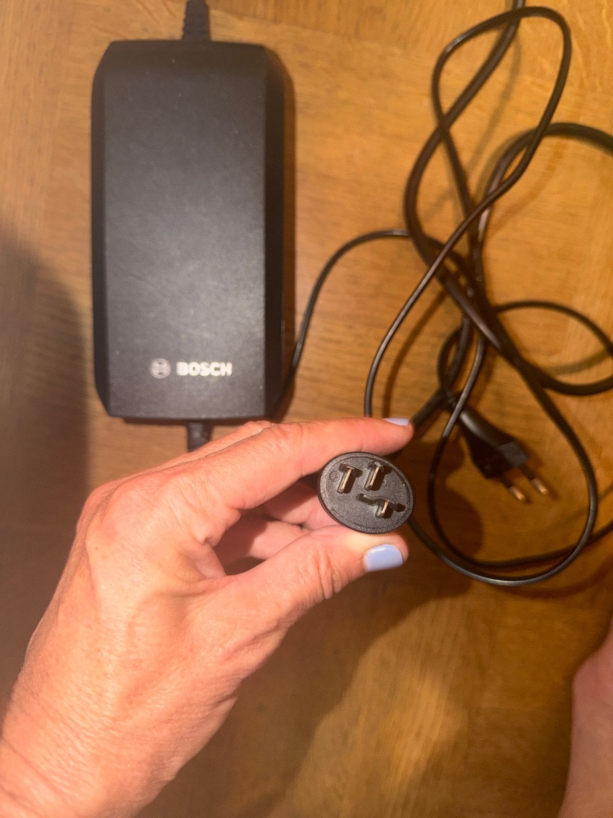Bosch eBike oplader 36-4/230 BCS220 (zeer goede staat), Ophalen of Verzenden, Zo goed als nieuw