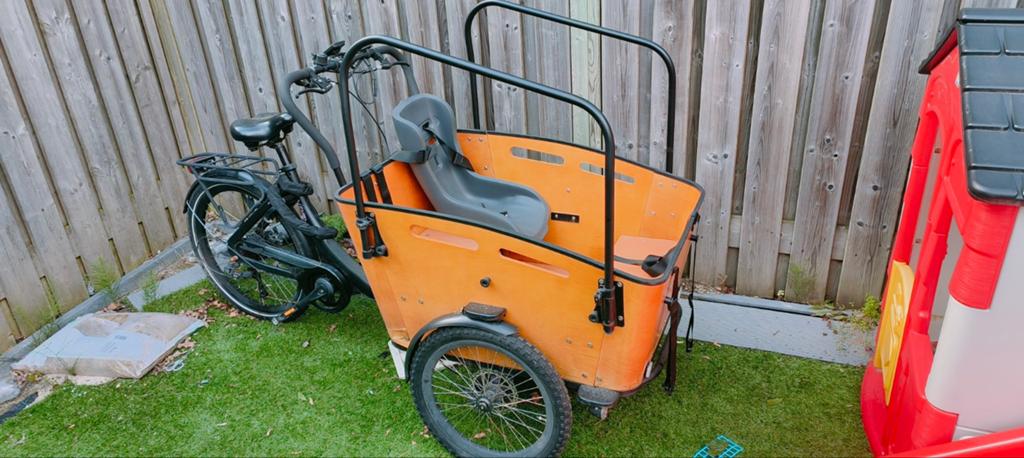 Vogue superior bakfiets, Fietsen en Brommers, Fietsen | Bakfietsen, 4 kinderen of meer, Gebruikt, Elektrisch, Schijfrem