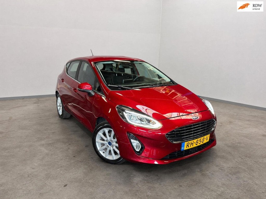 Ford Fiesta 1.0 EcoBoost Titanium|VOL|CLIMA|AUTOMAAT|CARPLAY, Auto's, Ford, Stof, Gebruikt, 100 pk, 49 €/maand