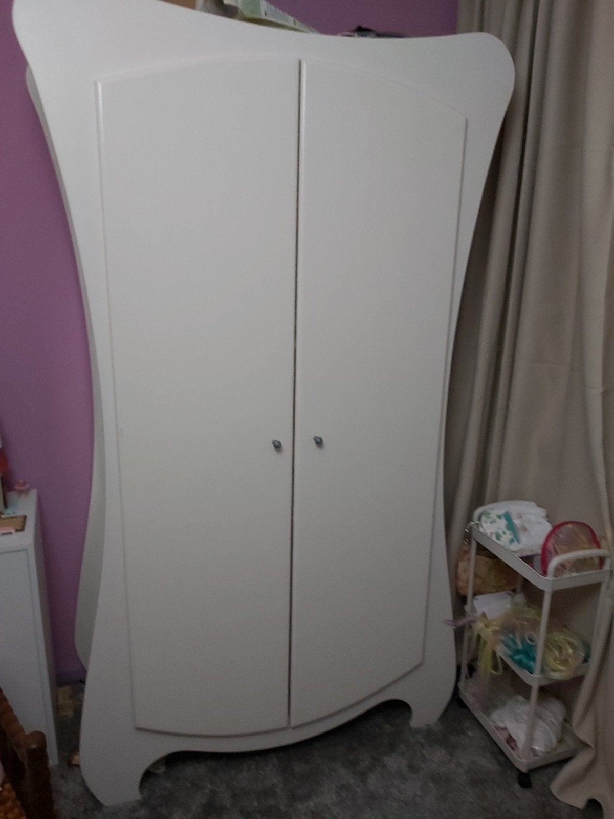 kledingkast - hangkast - kast - princes - kleding kast, Ophalen, Gebruikt, Modern, Speels, Kinderkamer, Met deur(en)