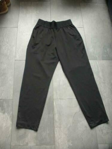 sportbroek van H&M, maat XS (qwe), Kleding | Dames, H&M, Zwart, Overige typen, Ophalen of Verzenden