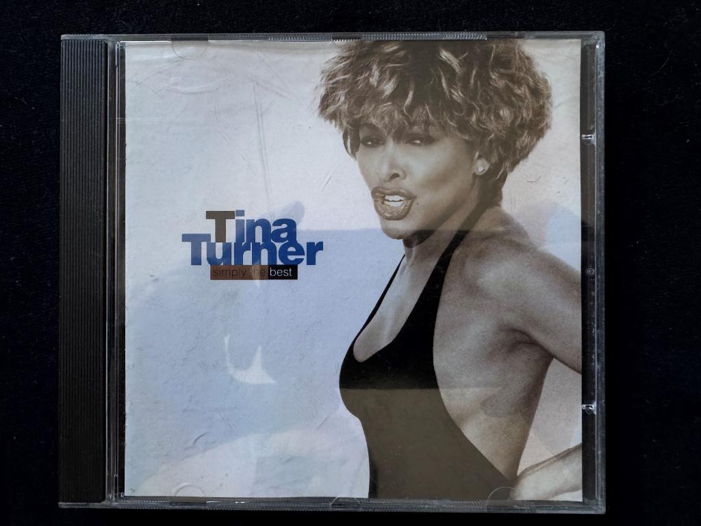 CD - Tina Turner - Simply The Best, Ophalen of Verzenden, Zo goed als nieuw