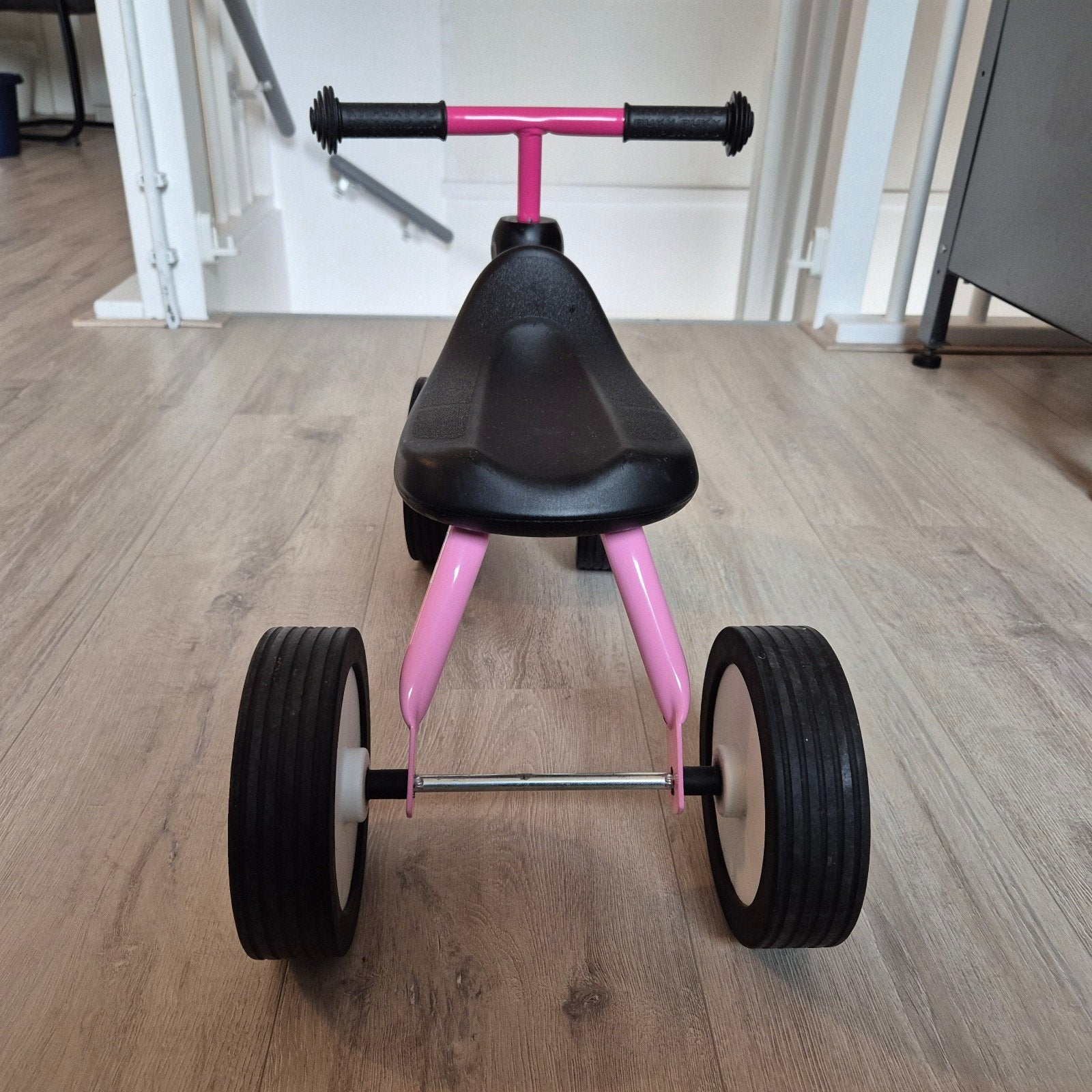 Foto 5 van Pukylino loopfiets roze - vanaf 1 jaar oud