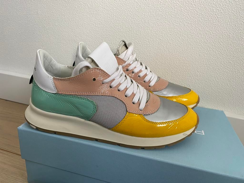 Philippe model sneakers dames maat 38, Kleding | Dames, Schoenen, Geel, Ophalen of Verzenden, Sneakers of Gympen, Zo goed als nieuw