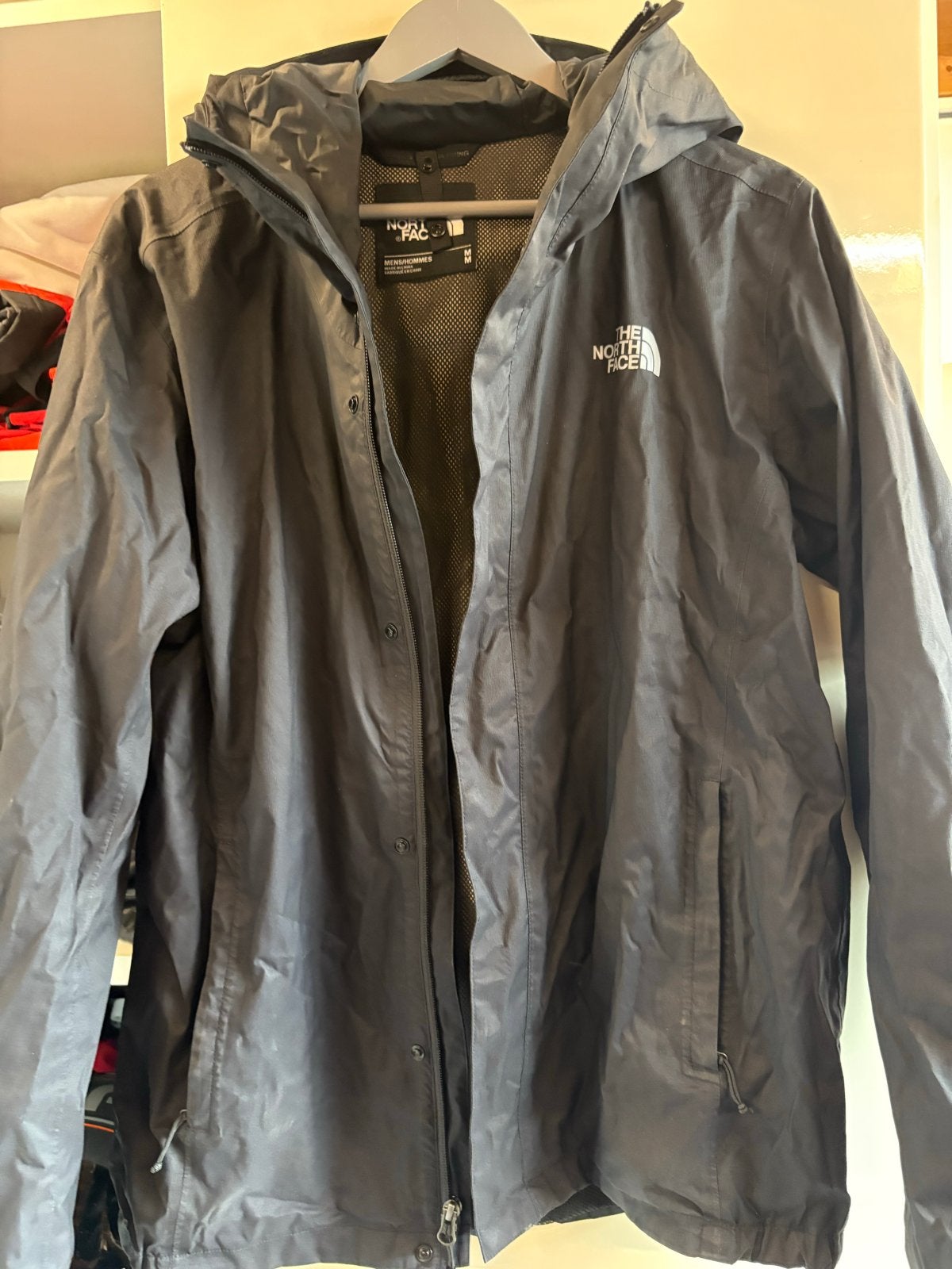 The North Face regenjas heren - Maat M, Ophalen of Verzenden, Gedragen, Maat 48/50 (M), Grijs