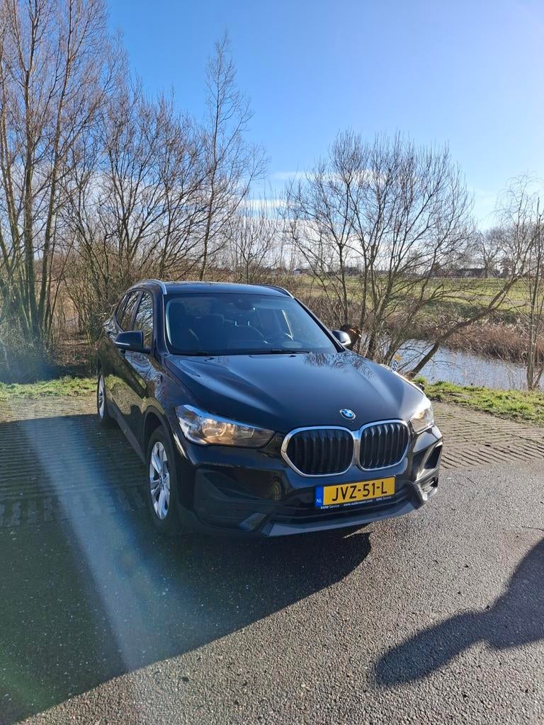 BMW X1 Automaat xDrive25e 2020 | Winterbanden | Nieuwe APK, 125 pk, Leder en Stof, Zwart, Plug-in hybride