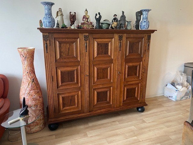 Houten Servieskast / Buffetkast, Ophalen, 100 tot 150 cm, 150 tot 200 cm, Zo goed als nieuw