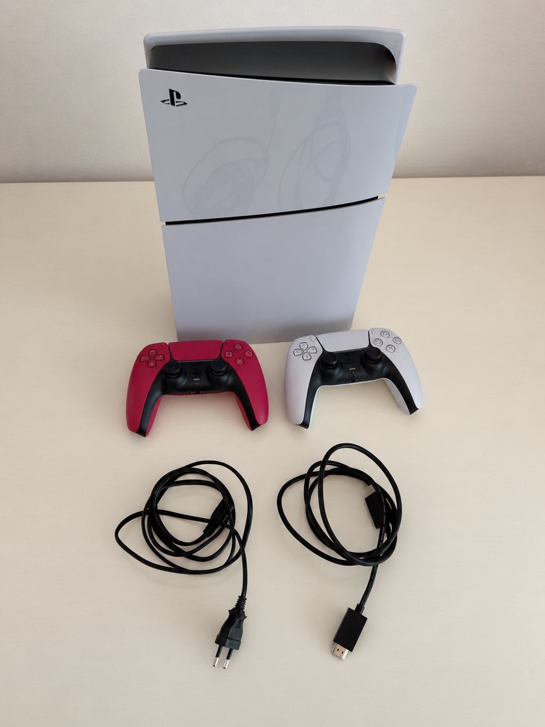 PS5 Slim Digital 1TB + 2 originele controllers