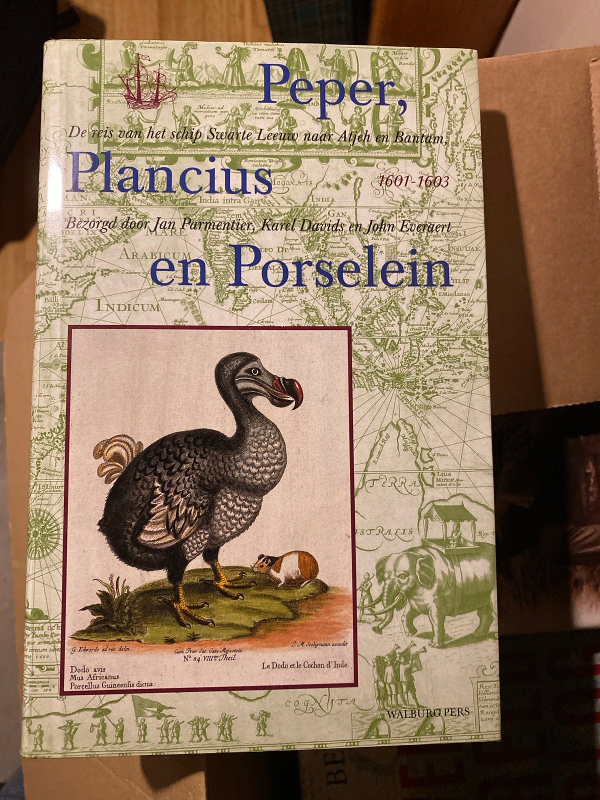 Peper, Plancius en Porselein: Reis van de Swarte Leeuw, Ophalen of Verzenden, Zo goed als nieuw, Nederland