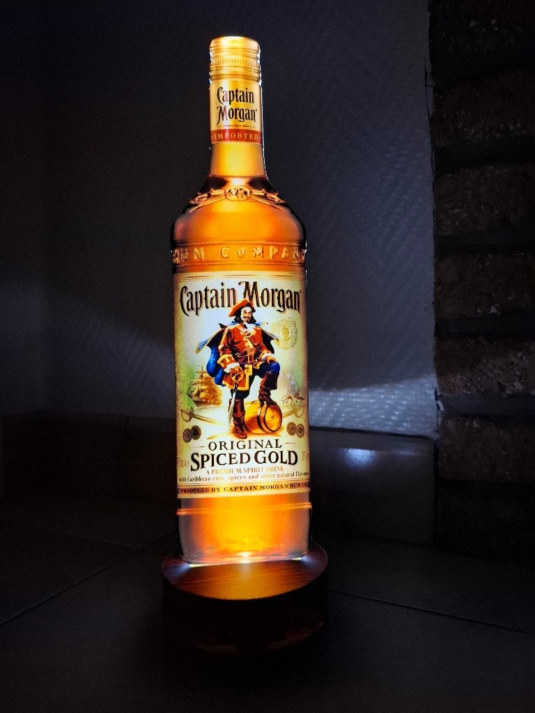 Lichtreclame Captain Morgan rum, Ophalen of Verzenden, Nieuw, Lichtbak of (neon) lamp