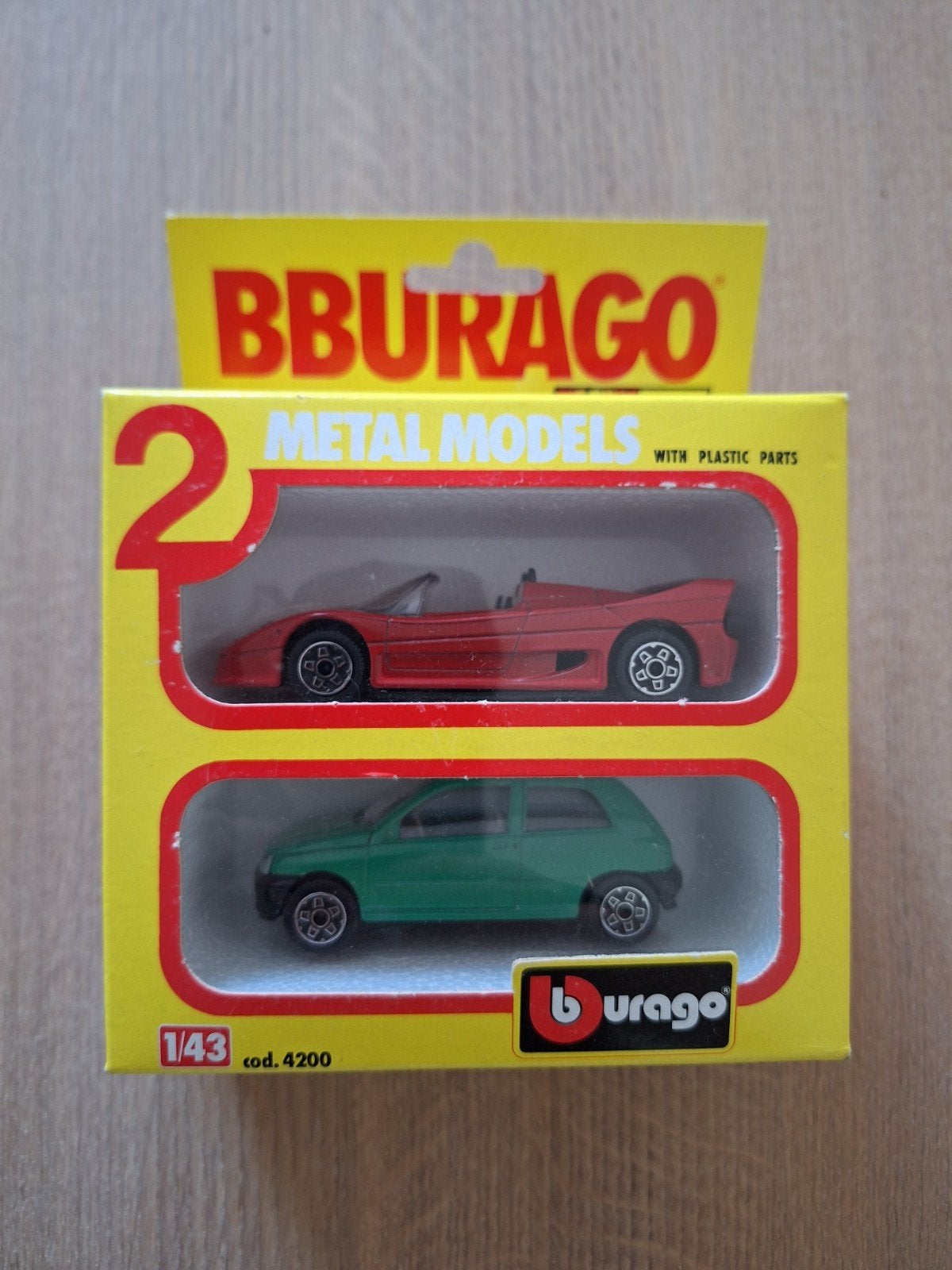 BBURAGO - Ferrari F40 & Renault Clio - 1996/1997, Ophalen of Verzenden, Auto, Overige merken