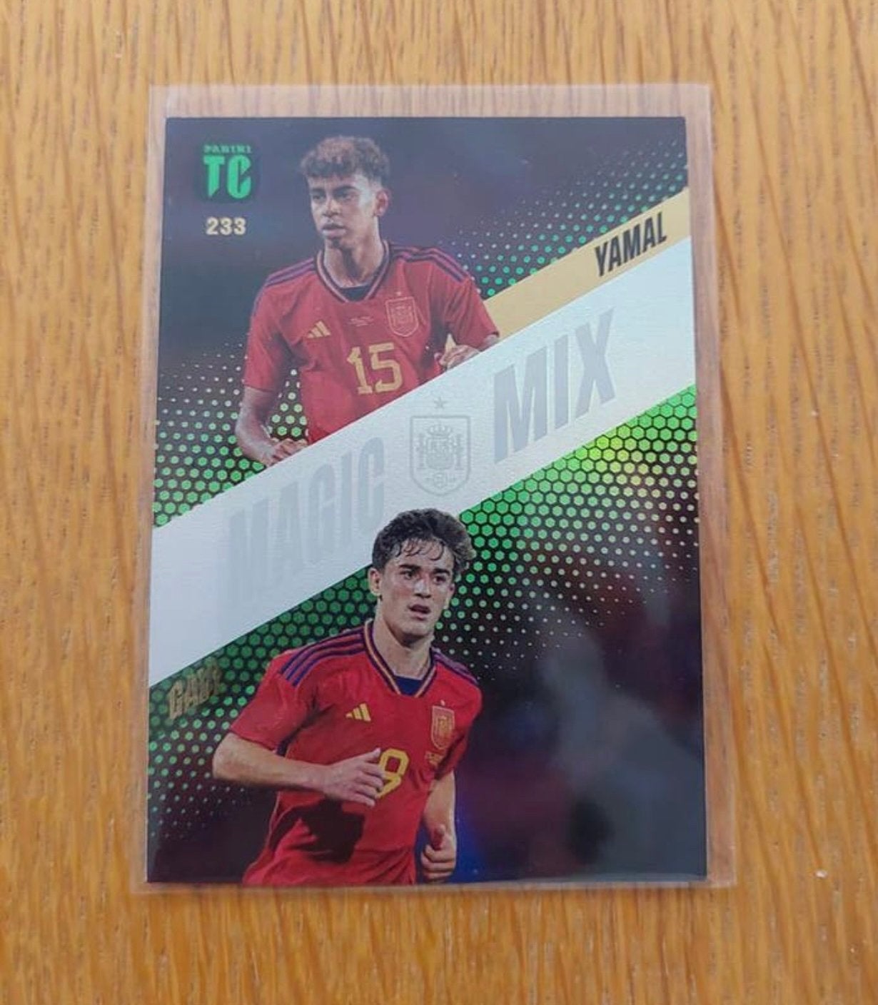 Lamine Yamal en Gavi Rookie Card FC Barcelona Panini, Ophalen of Verzenden, Zo goed als nieuw, Plaatje