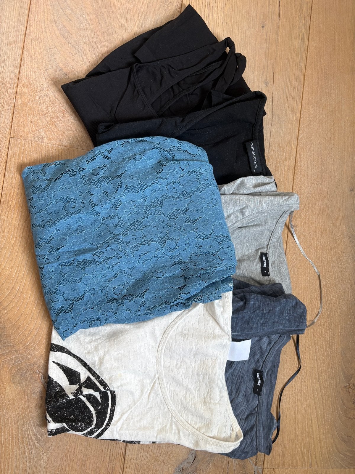 Kledingpakket: jurk, shirts en hemdjes (maat S/M), Kleding | Dames, Maat 38/40 (M), Meerkleurig, Ophalen of Verzenden, Zonder mouw