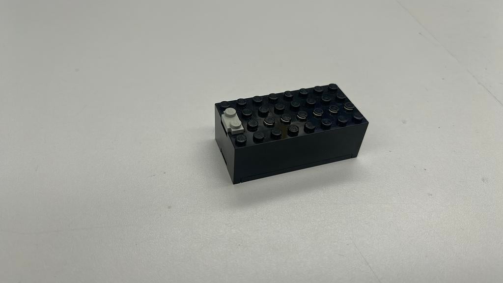 SB2879 Lego batterijbox  9 volt 4760c01 zwart, Ophalen of Verzenden, Zo goed als nieuw