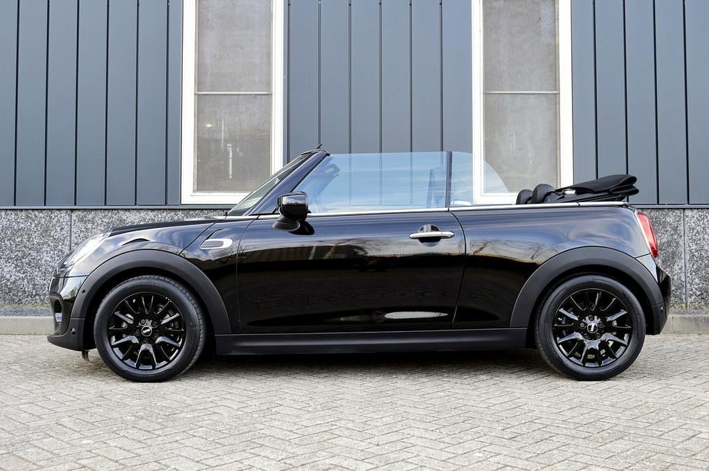 MINI Cabrio 1.5 Cooper Chili Rijklaarprijs-Garantie Apple ca, Auto's, Mini, 12 maanden, 136 pk, Gebruikt, 4 stoelen