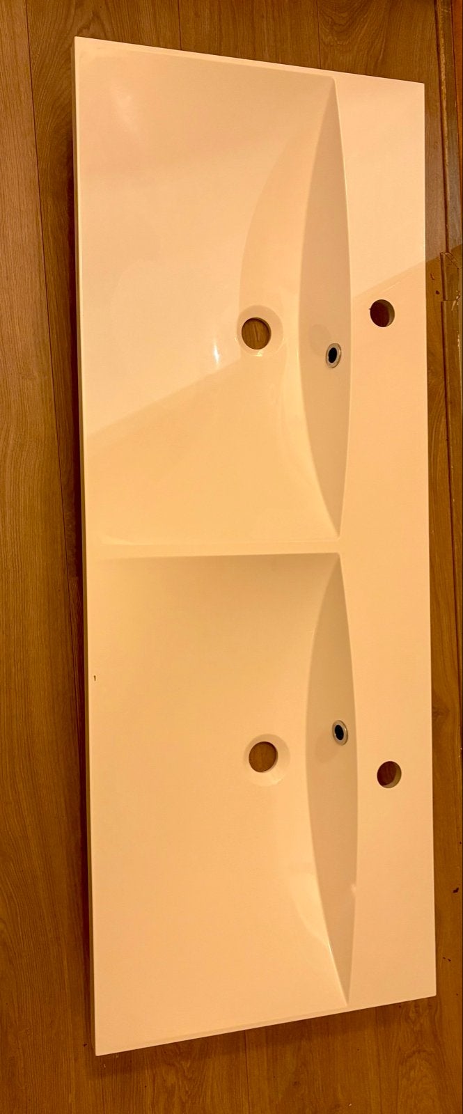 Vrijwel nieuwe dubbele wastafel 120 x 46 cm, Ophalen, Zo goed als nieuw, Wastafel