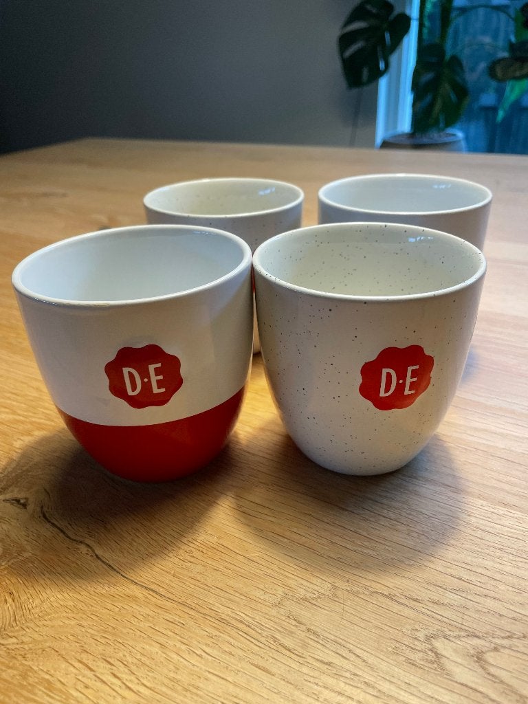 4 Douwe Egberts kommen/mokken ( zonder oor), Overige merken, Nieuw, Overige stijlen, Aardewerk