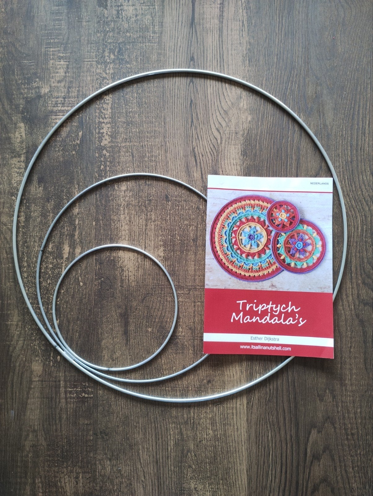 Mandala haakset, Ophalen of Verzenden, Zo goed als nieuw, Haken, Patroon of Boek