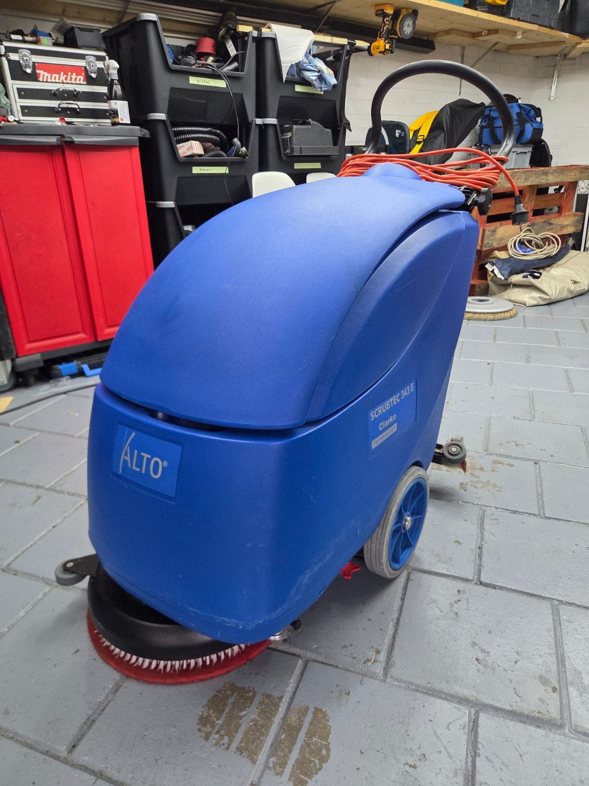 Nilfisk Scrubtec 343e  schrobzuigmachine, Doe-het-zelf en Verbouw, Ophalen, Gebruikt, Schrobmachine