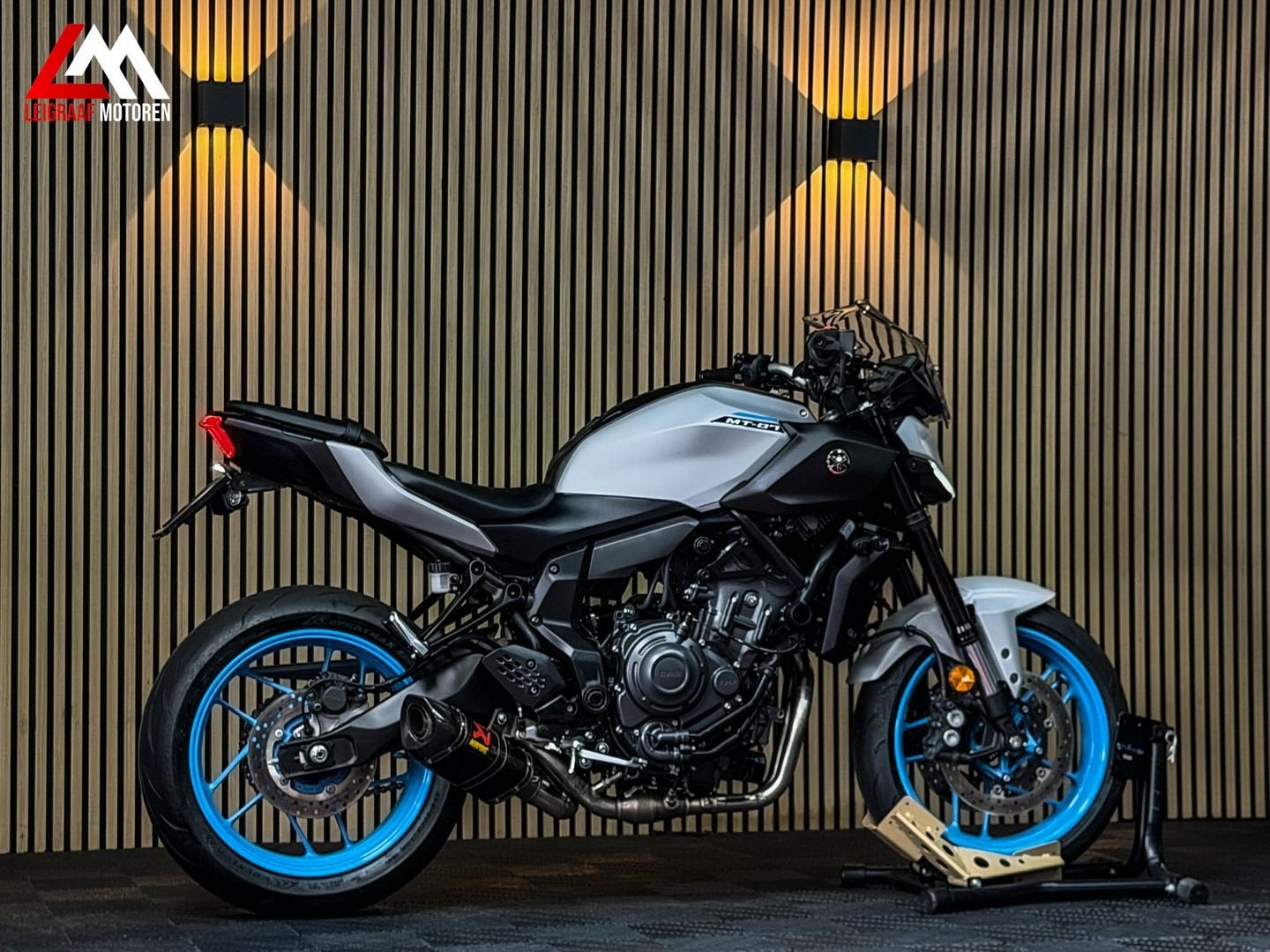 YAMAHA MT 07 - 2025 - Akrapovic - Gilles - A2 / 35KW, 2 cilinders, Bedrijf, Onbekend, YAMAHA