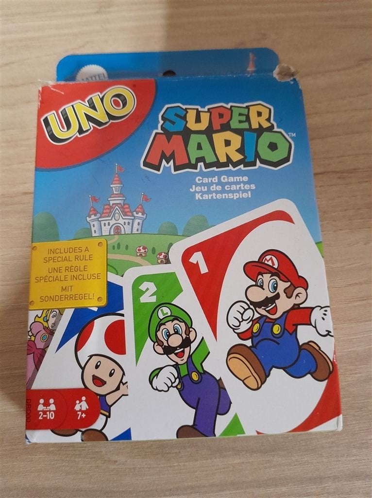 uno super mario - s4275, Hobby en Vrije tijd, Gezelschapsspellen | Bordspellen, Verzenden, Zo goed als nieuw