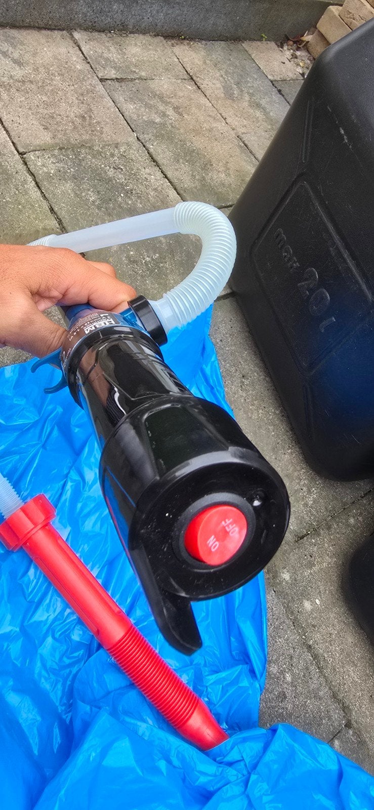 2x 20L Jerrycans met elektrische brandstofpomp, Ophalen