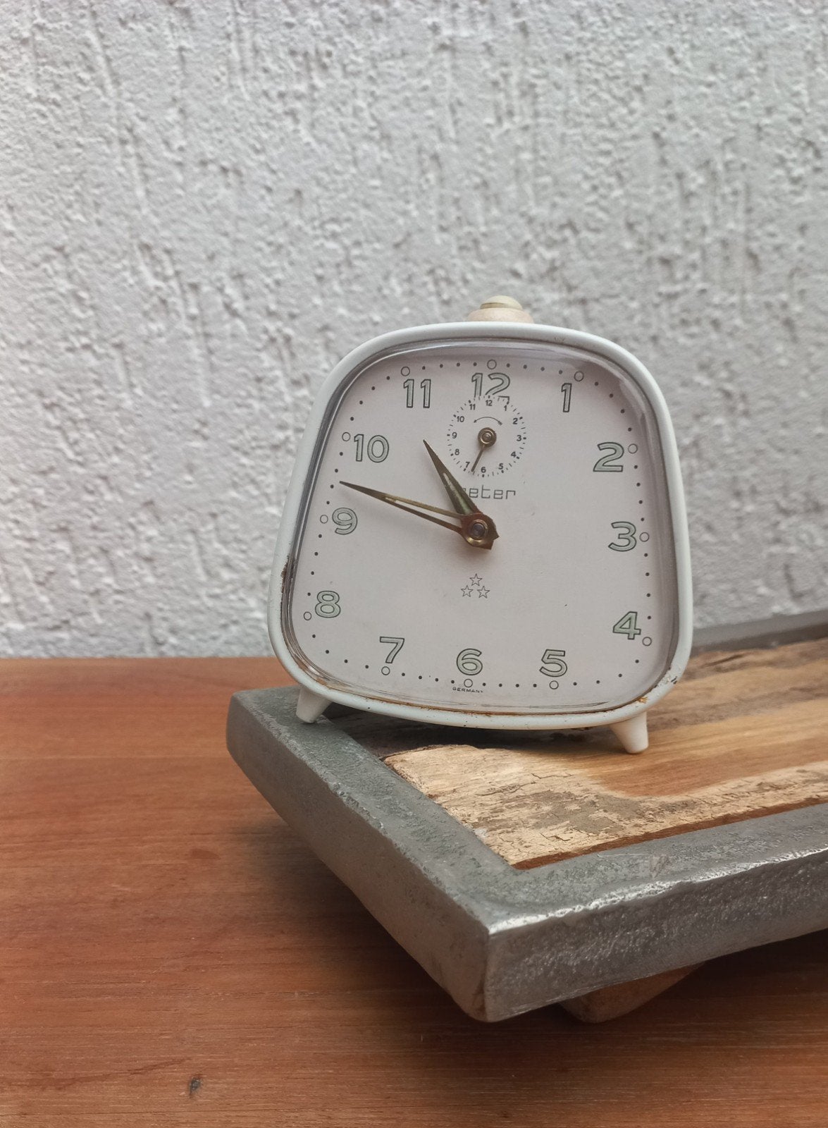 Mooie wekker. Peter. Vintage. Retro klok, Ophalen of Verzenden, Gebruikt, Analoog