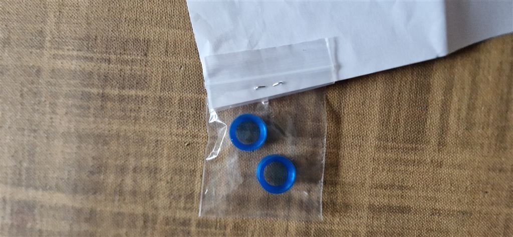 2 stuks Kaos Silicone Skin Eyelet cobalt blue pearl 12mm, Ophalen of Verzenden, Nieuw, Overige materialen, Oor- of Traguspiercing